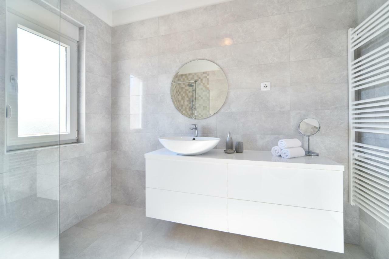 Apartman Space Ražanac 外观 照片